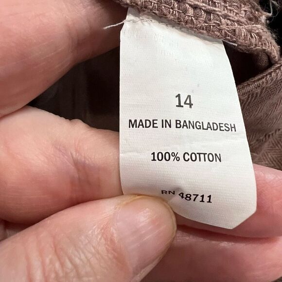 Falls Creek Dusty Pink Button Fly Cuffed Ankle Pants - Picture 5 of 10